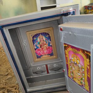 JEWELLERY SHOP SAFETY LOCKER