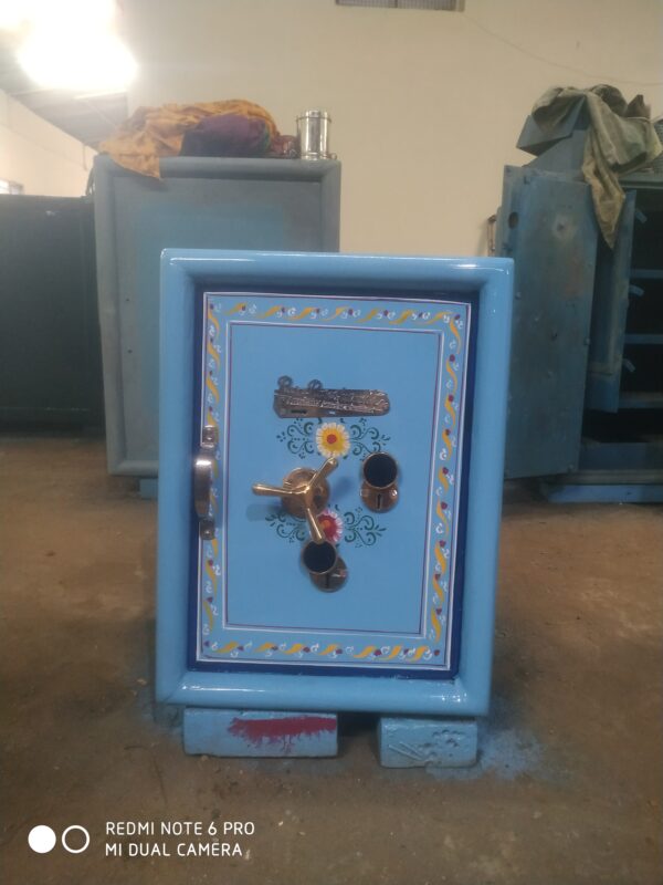 JEWELLERY SHOP SAFETY LOCKER - Image 7