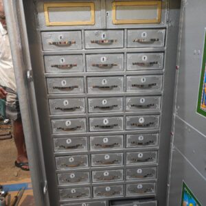 PAWN SHOP LOCKERS